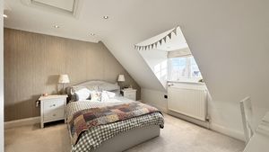 Photo 16- click for photo gallery